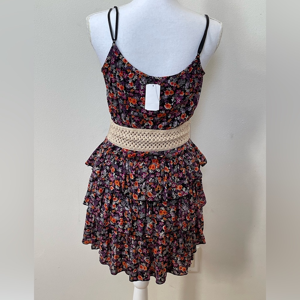 Lightweight Summer Dress - Picture 4 of 8